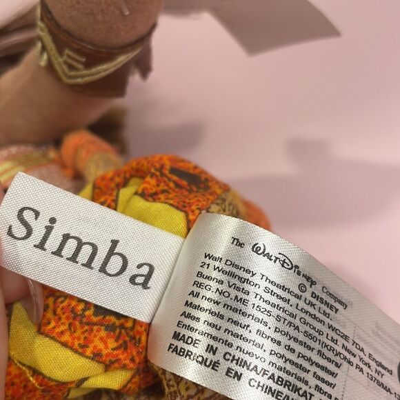 Disney The Lion King Simba Broadway Musical Theatre, Plush Soft Toy NWT EC 12” - Picture 9 of 9